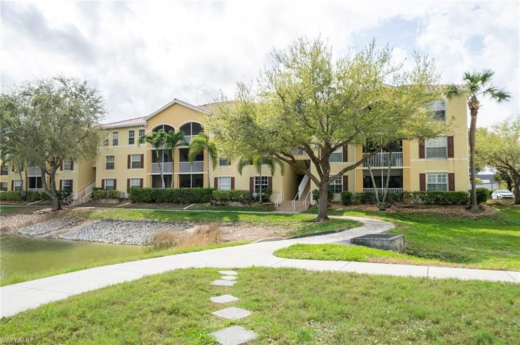 4135 Residence Dr, Unit 602, Fort Myers, FL 33901 Photo