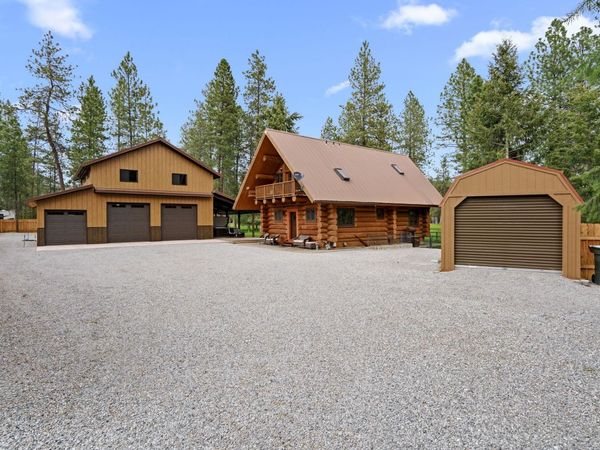 133 W Trappers Loop Rd, Chewelah, WA 99109