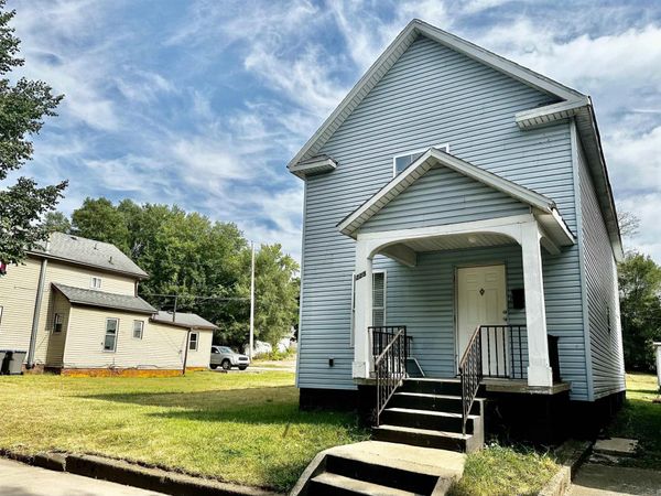 225 W Washington, Elkhart, IN 46516