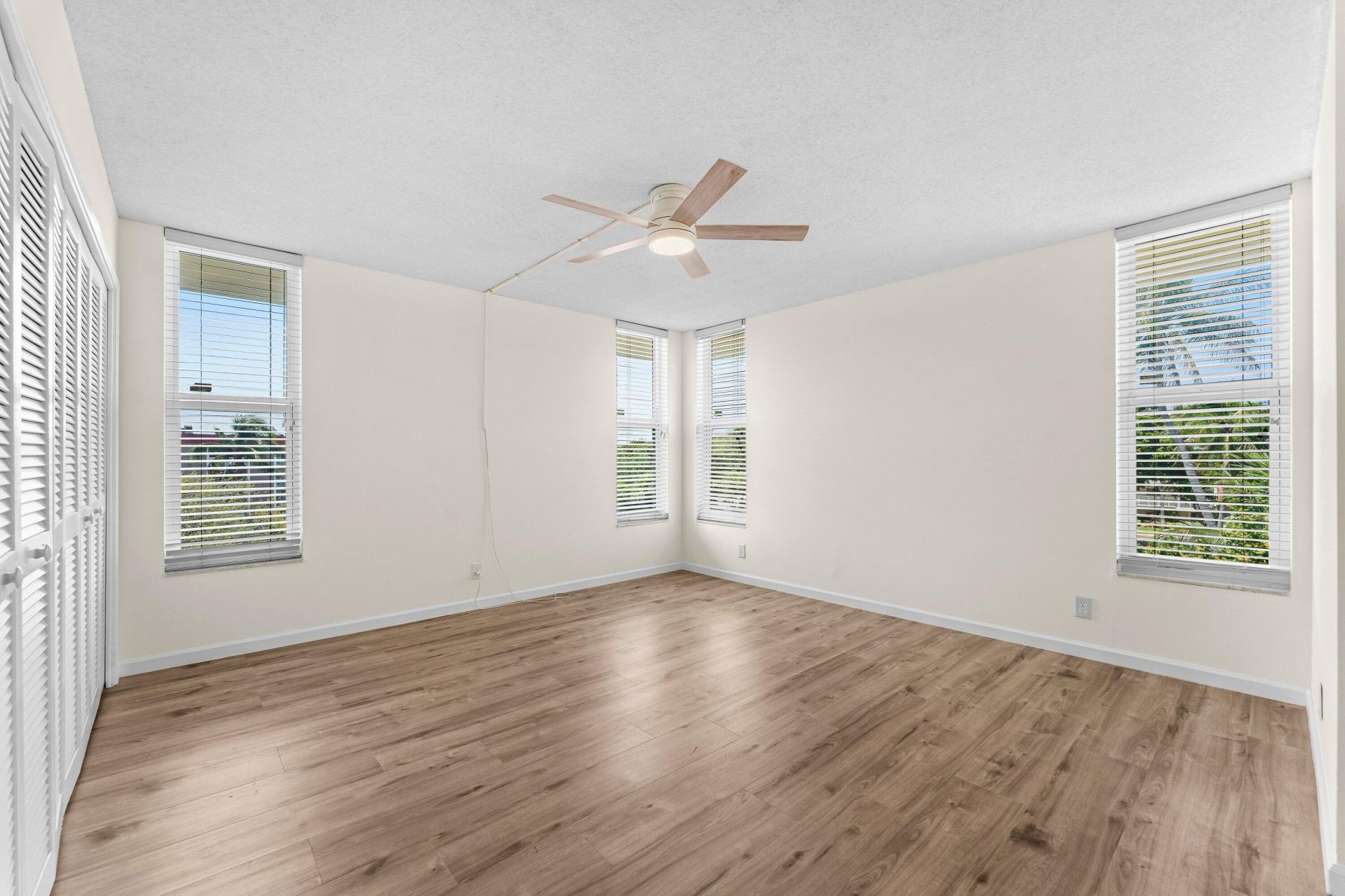 3100 NE 48th Court, Unit 415, Lighthouse Point, FL 33064 Photo