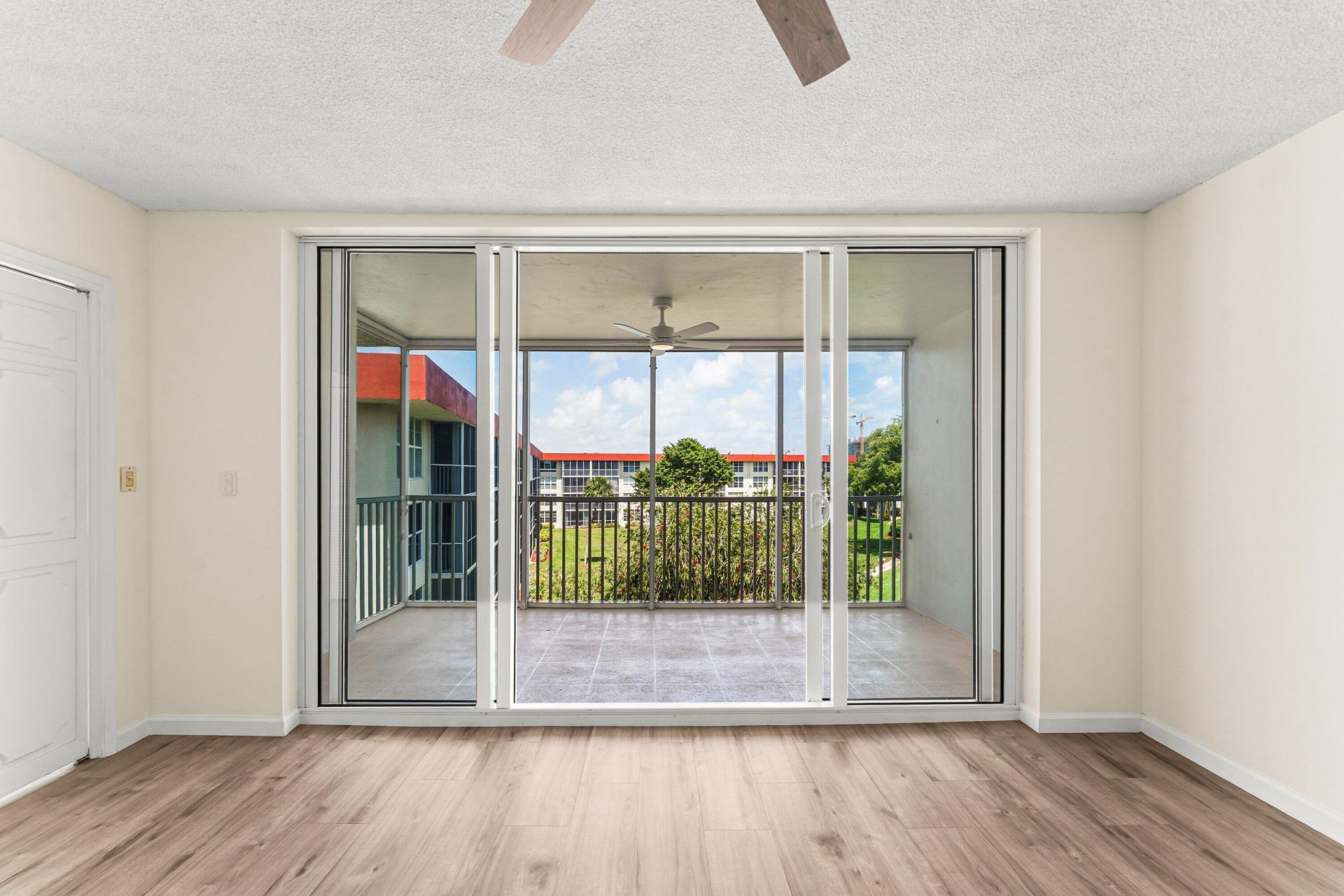 3100 NE 48th Court, Unit 415, Lighthouse Point, FL 33064 Photo