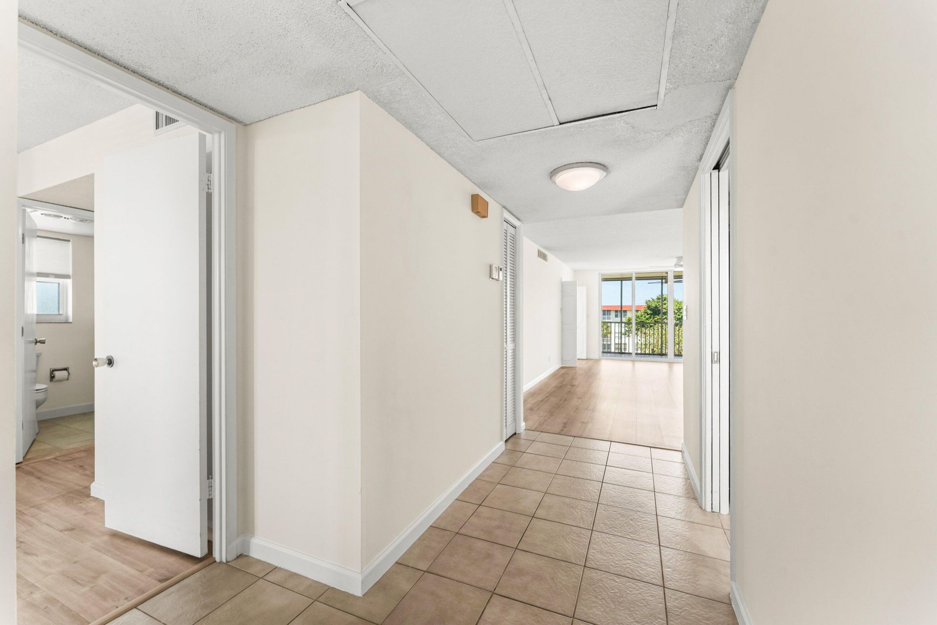 3100 NE 48th Court, Unit 415, Lighthouse Point, FL 33064 Photo