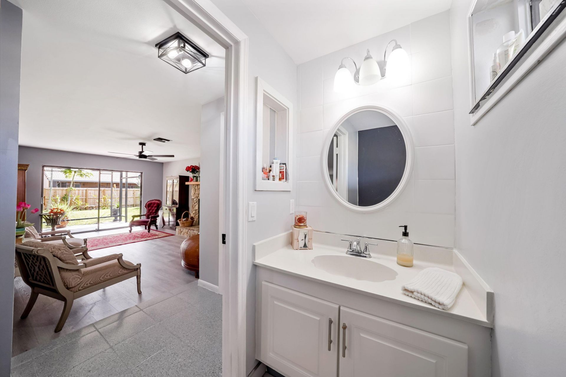 6840 W Wedgewood Avenue, Davie, FL 33331 Photo