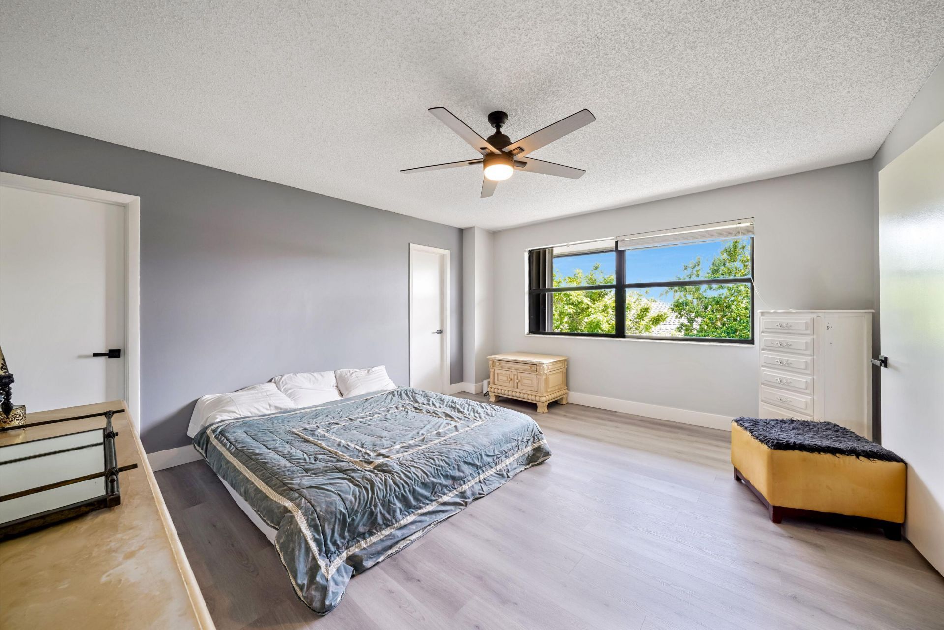 6840 W Wedgewood Avenue, Davie, FL 33331 Photo