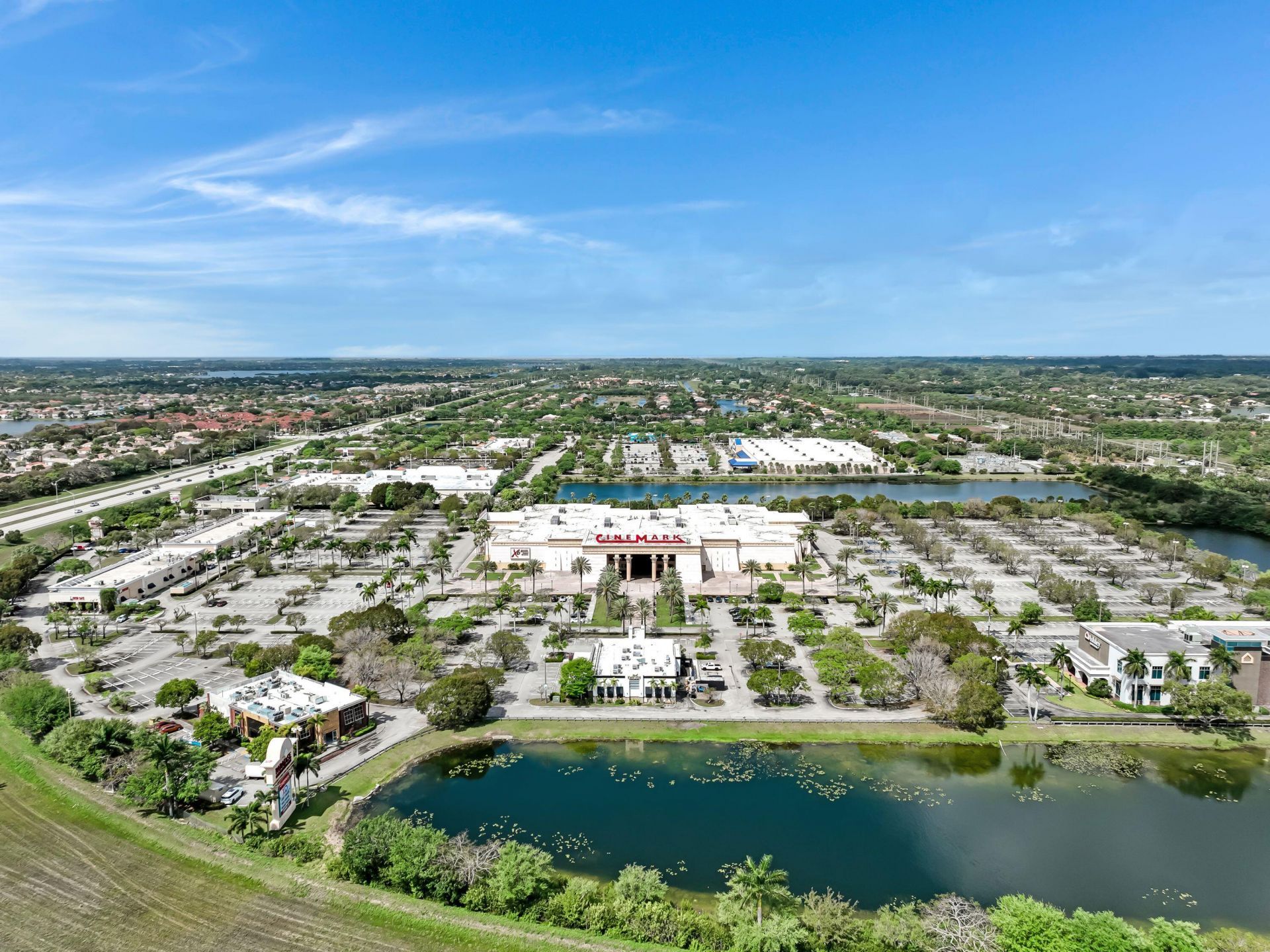 6840 W Wedgewood Avenue, Davie, FL 33331 Photo