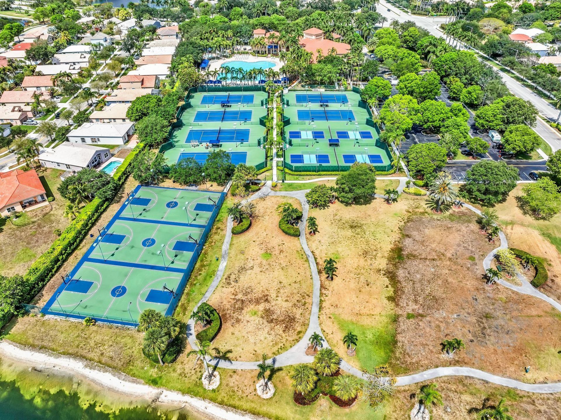 6840 W Wedgewood Avenue, Davie, FL 33331 Photo