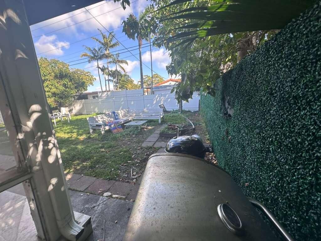 1460 Marseille Drive, Miami Beach, FL 33141 Photo