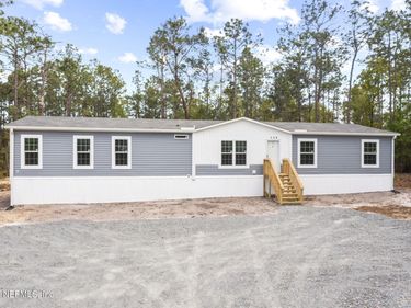 110 SLIPPER Way, Hawthorne, FL 32640