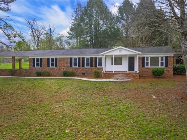 3767 Nc Highway 704 W, Westfield, NC 27053