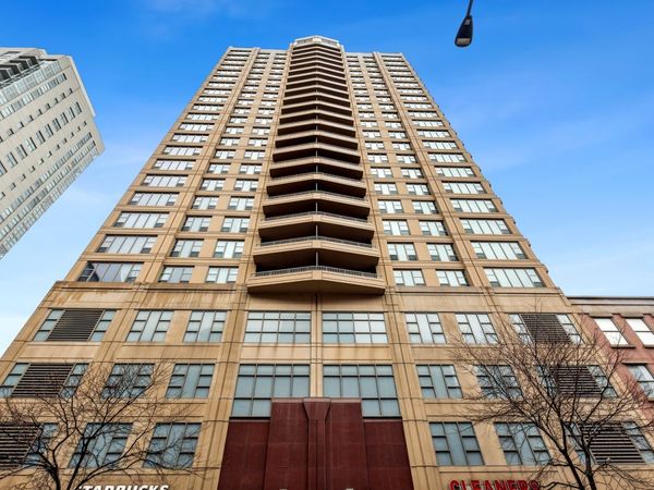 200 N JEFFERSON Street , Unit 2207, Chicago, IL 60661