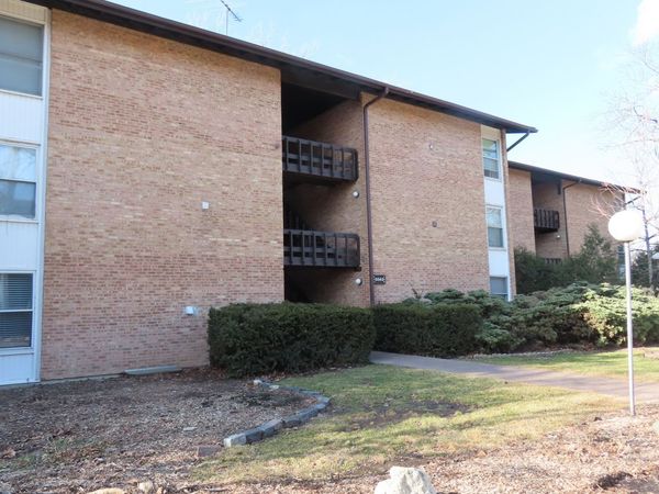 5543 E Lake Drive , Unit A, Lisle, IL 60532