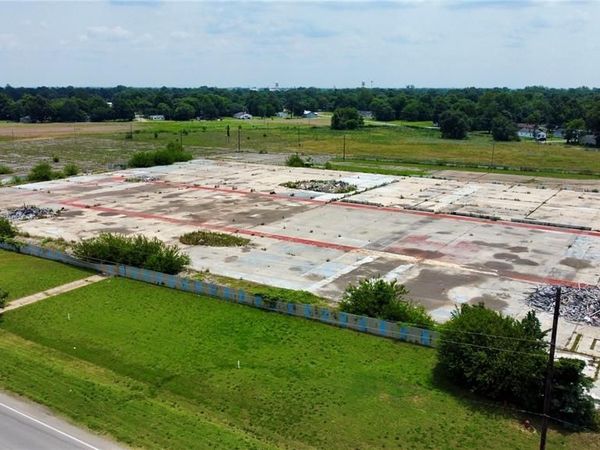 910 North Bypass, Kennett, MO 63857