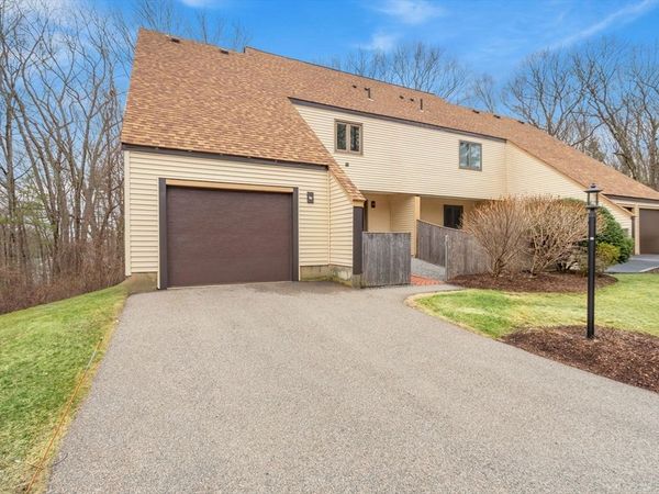 10 Emerson Way, Unit 10, Franklin, MA 02038