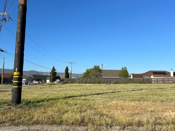 18130 Bold Venture Drive, Tehachapi, CA 93561