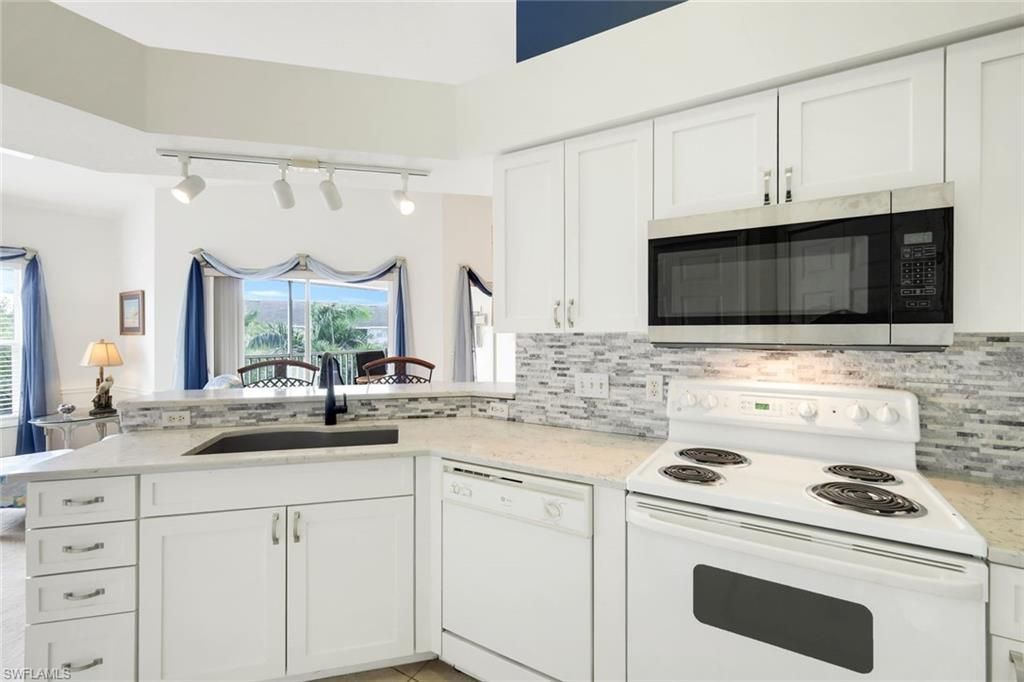 28851 Bermuda Lago Ct, Unit 304, Bonita Springs, FL 34134 Photo