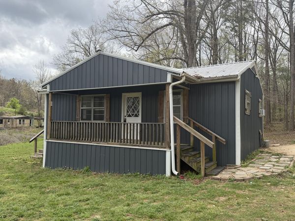 241 County Road 207, Walnut, MS 38683