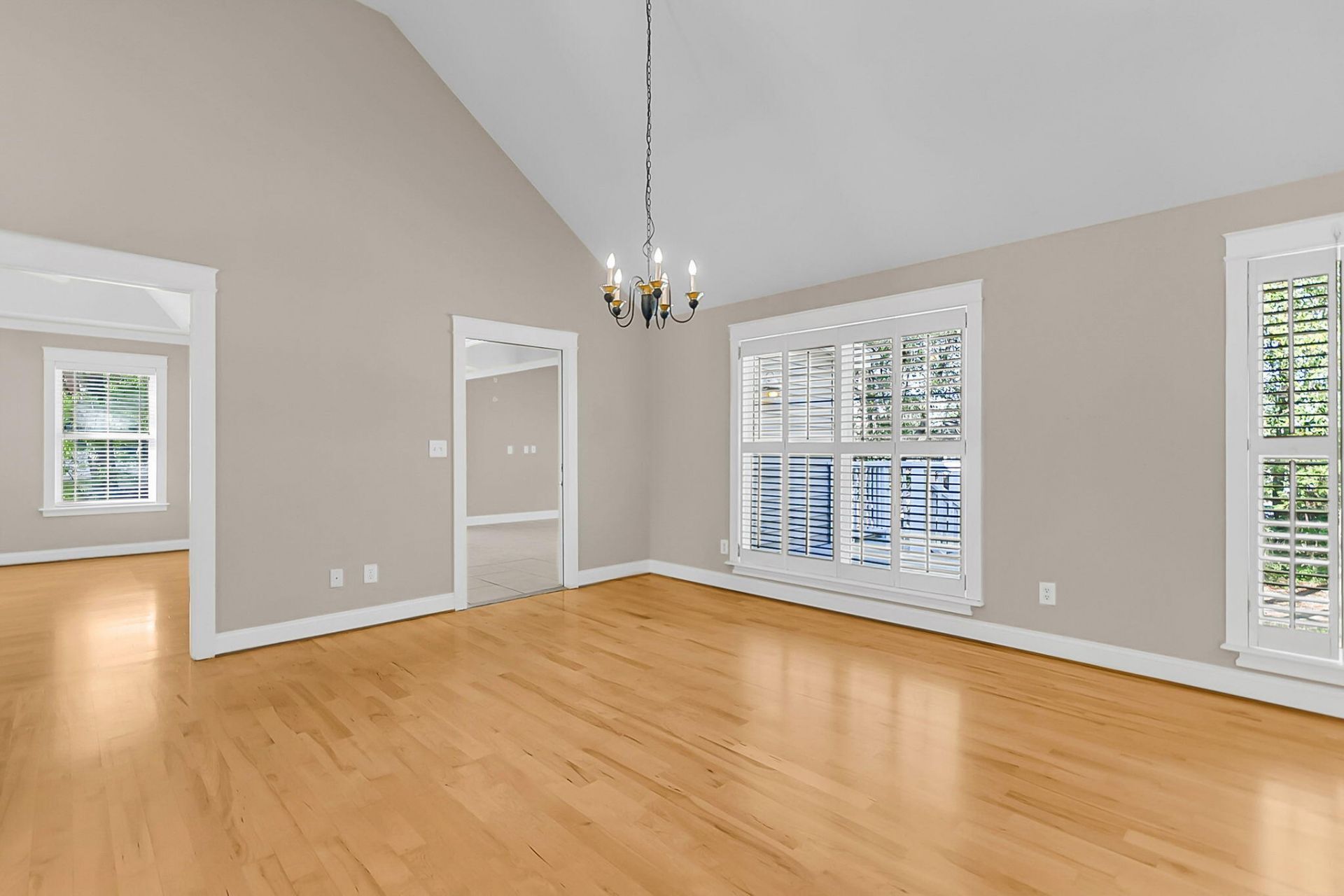 200 Castle Harbor Drive Photo 11