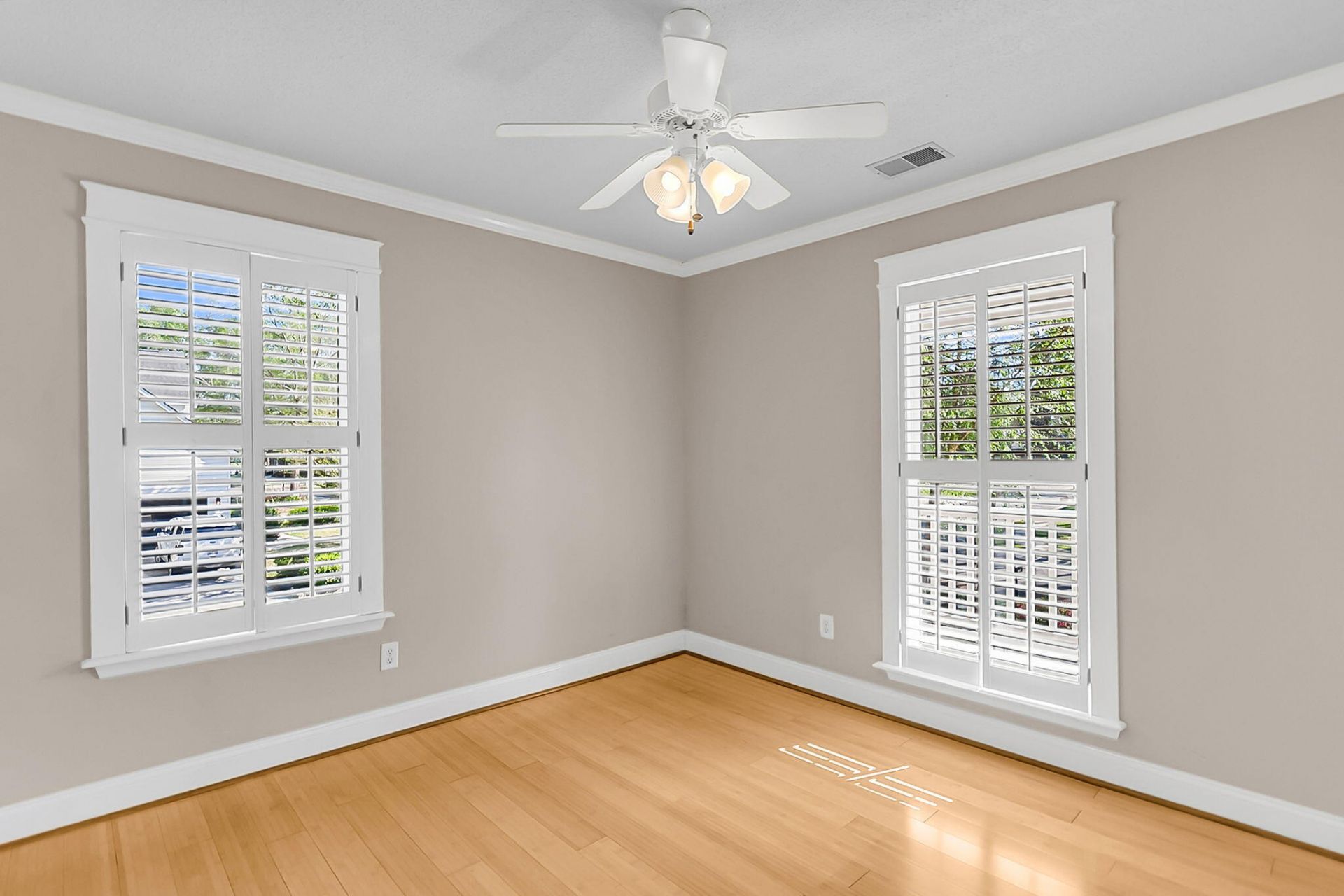 200 Castle Harbor Drive Photo 18