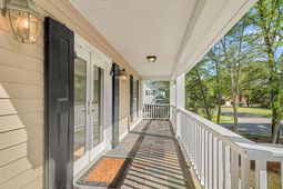 200 Castle Harbor Drive photo 4