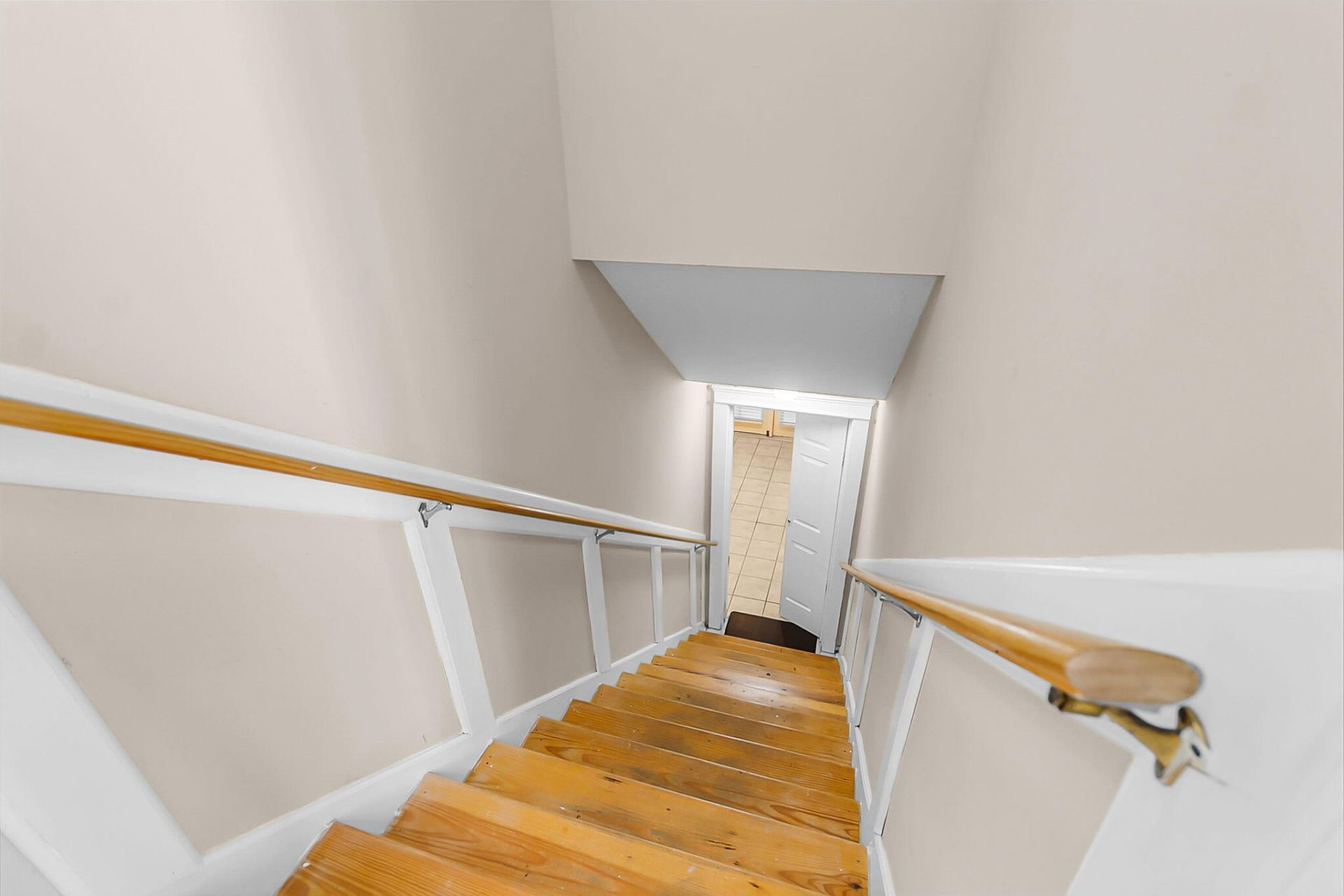 200 Castle Harbor Drive Photo 23