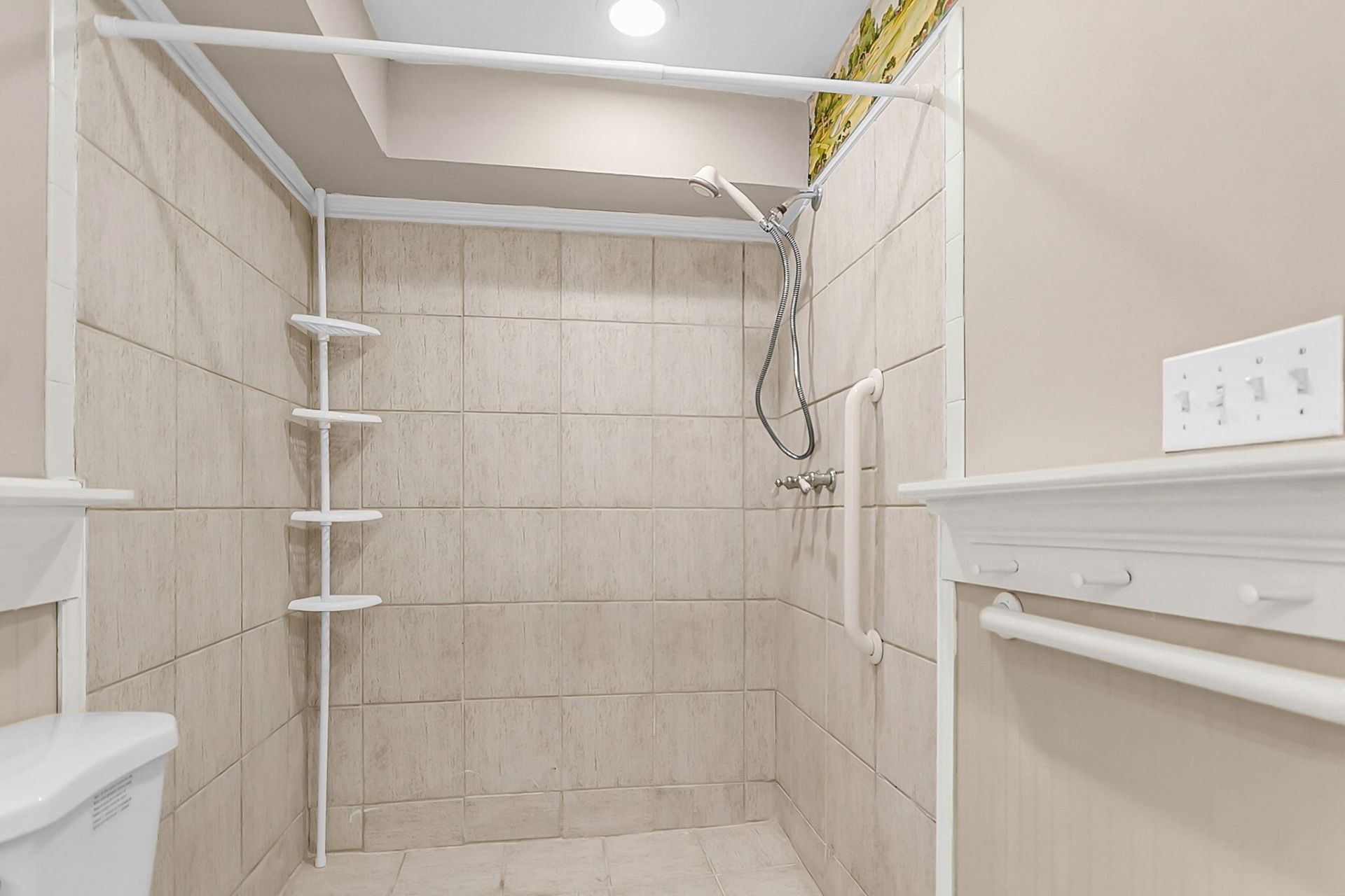 200 Castle Harbor Drive Photo 28