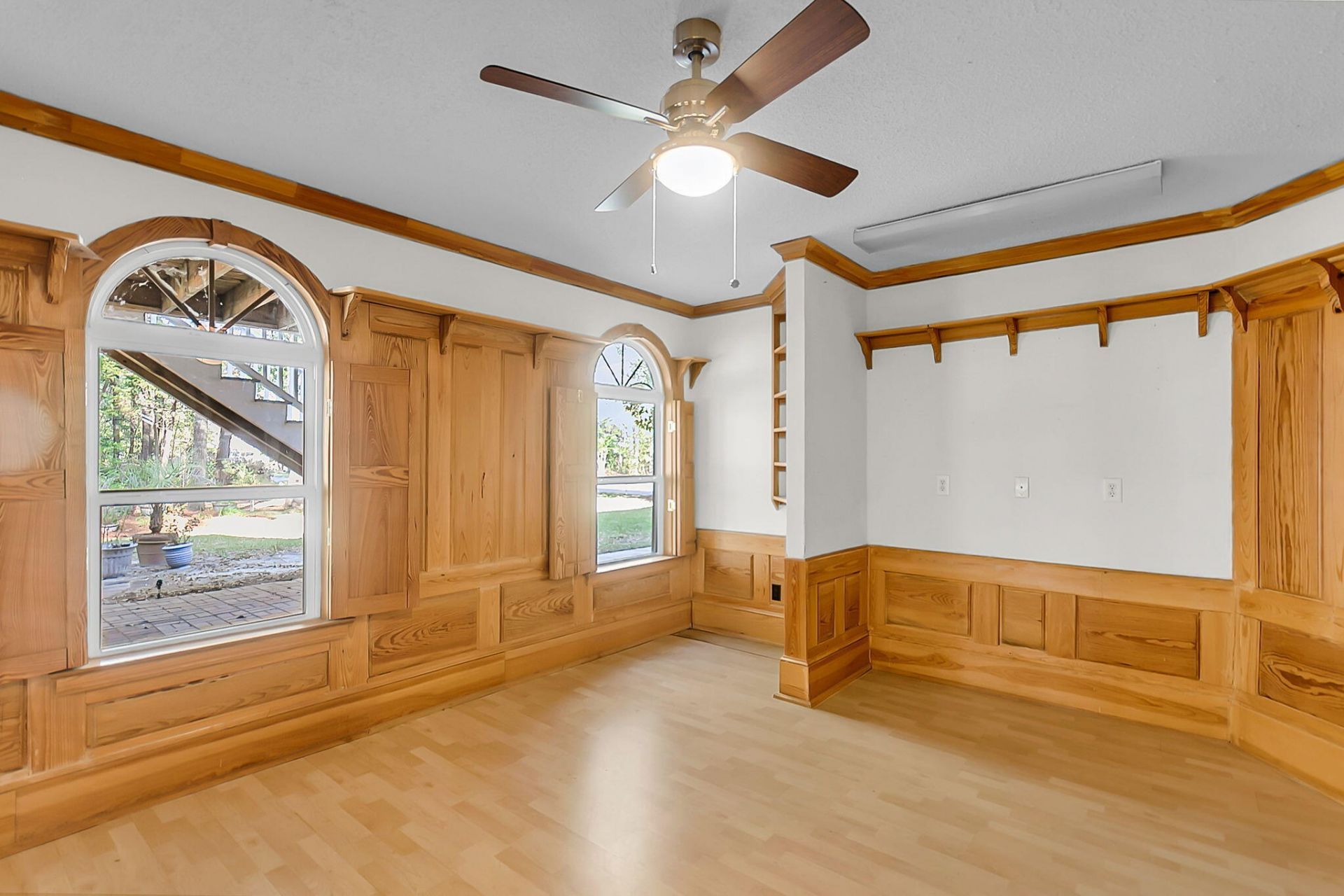 200 Castle Harbor Drive Photo 29