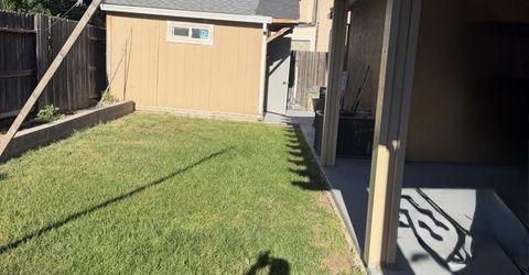 1945 Richfield Way, Sacramento, CA 95832 Photo