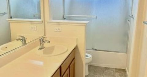1945 Richfield Way, Sacramento, CA 95832 Photo