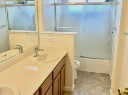 1945 Richfield Way, Sacramento, CA 95832 Photo