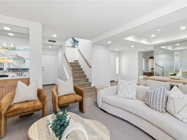 909 Muirfield Drive, Newport Beach, CA 92660