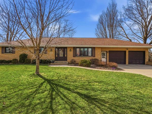 2357 Briarwood Drive, Asbury, IA 52002