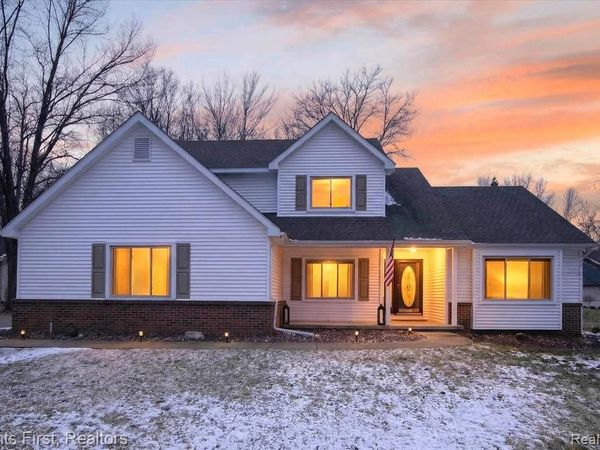 5150 Edward James Drive , Marion Twp, MI 48843