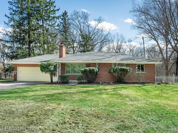 515 Whims Lane , Oakland Twp, MI 48306
