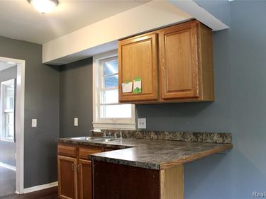 3922 Herrick Street , Flint, MI 48532