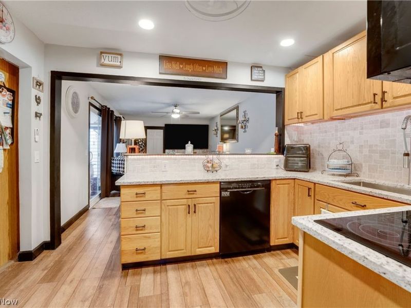 13 Meadowlawn Drive , Unit #2, Mentor, OH 44060 Photo 6