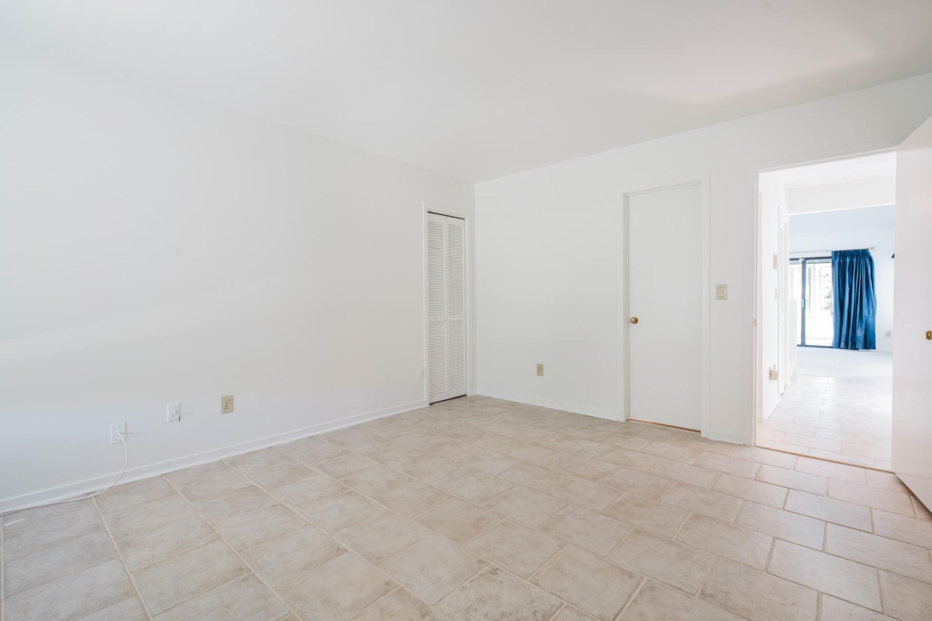 1133 Shadow Lake Circle Photo 22