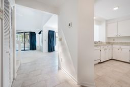 1133 Shadow Lake Circle photo 4