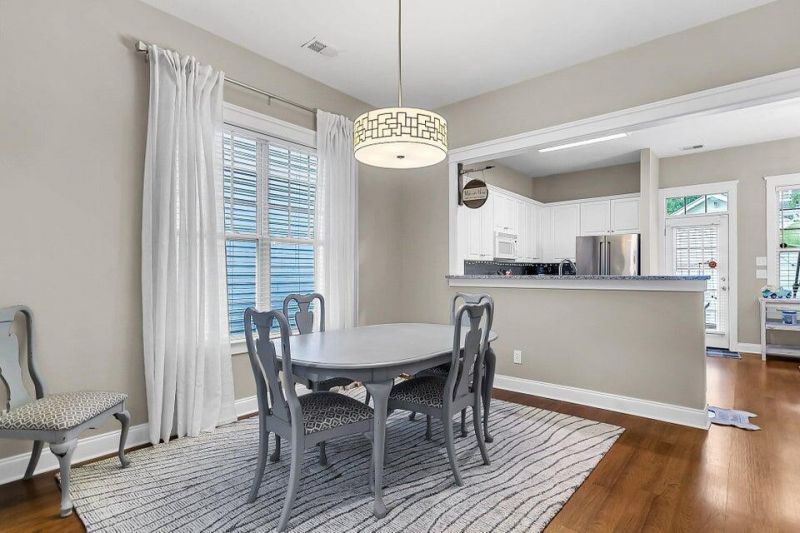 324 Barberry Street Photo 14