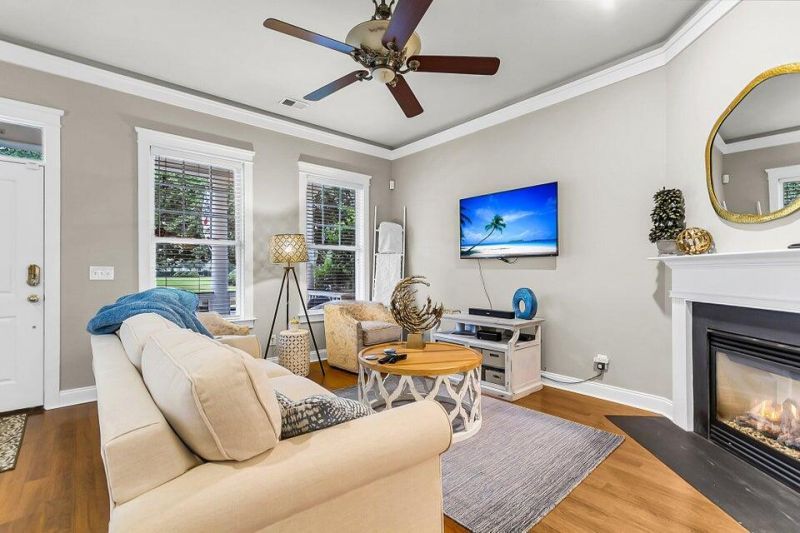 324 Barberry Street Photo 5