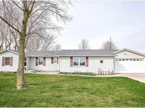 8508 S State Road 116, Geneva, IN 46740