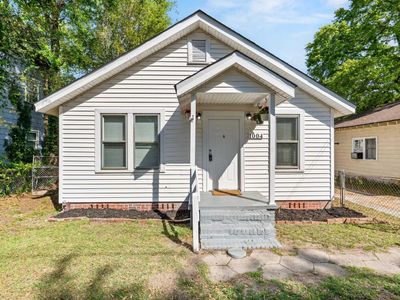 1004 Raleigh Street , West Columbia, SC 29169