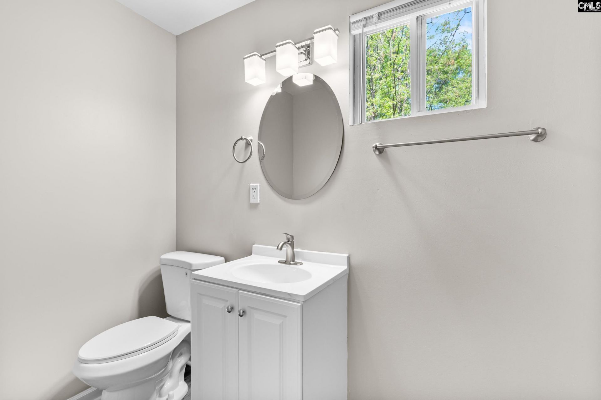 1004 Raleigh Street  Photo 14