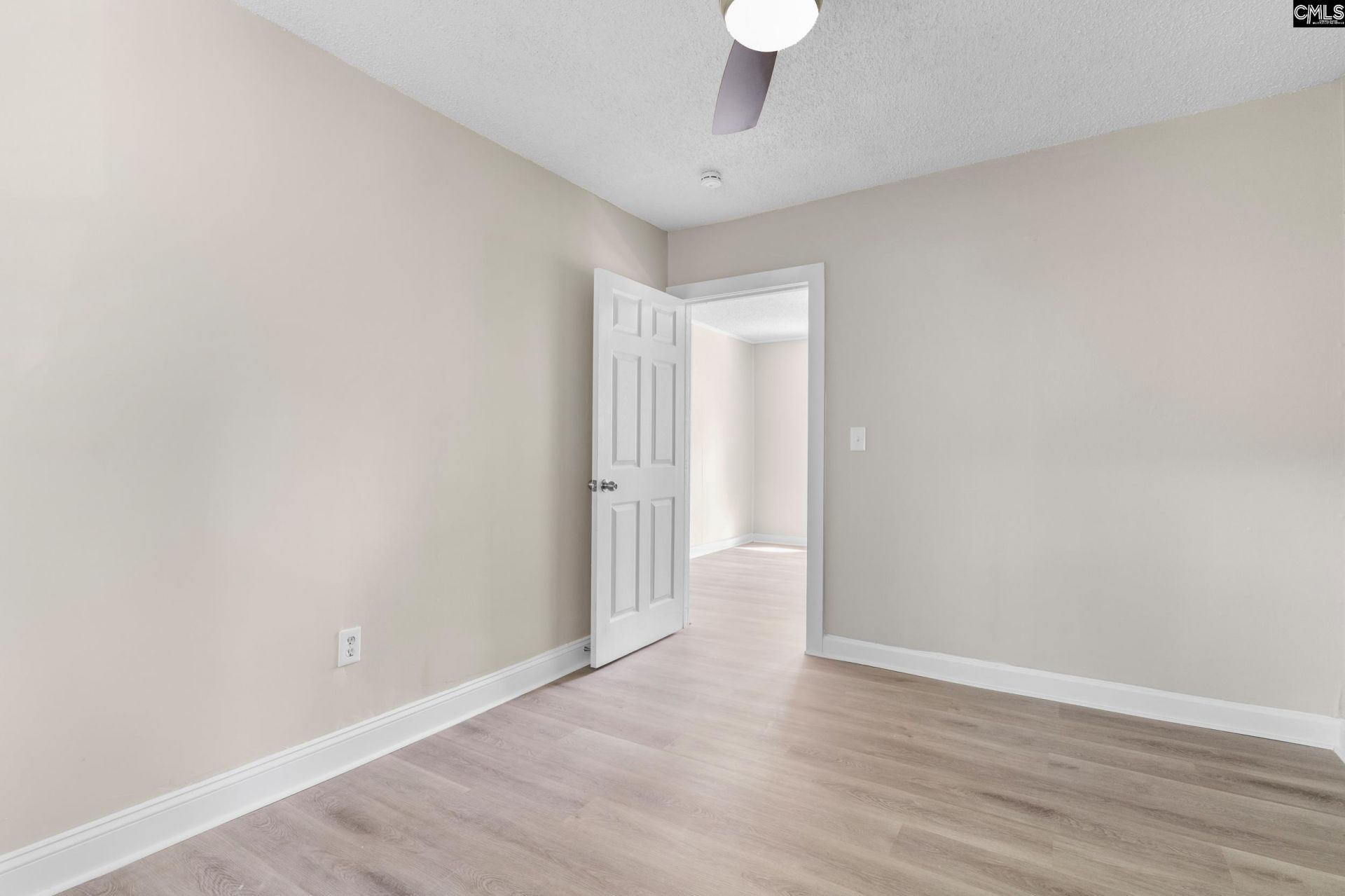 1004 Raleigh Street  Photo 19