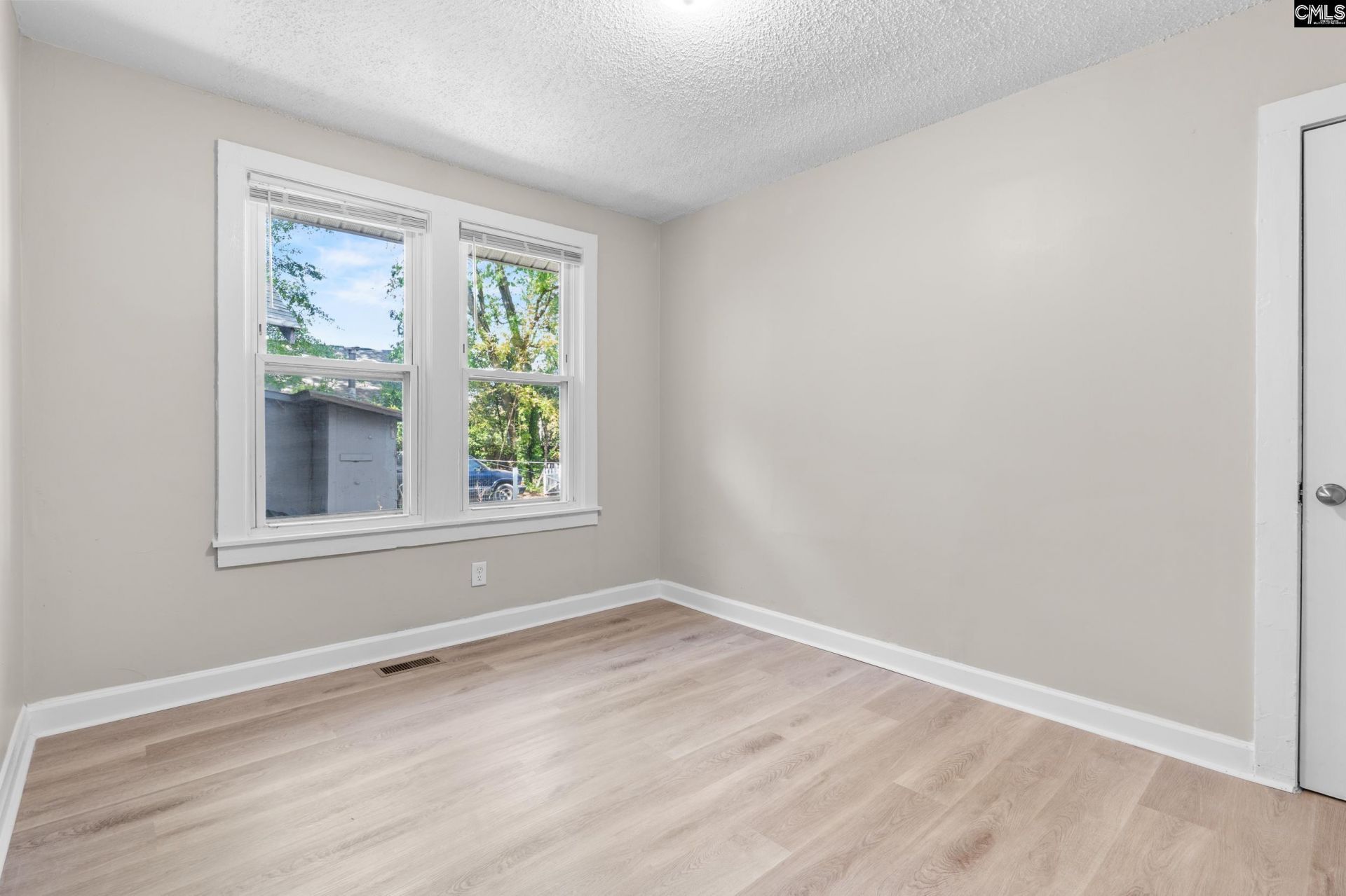 1004 Raleigh Street  Photo 21