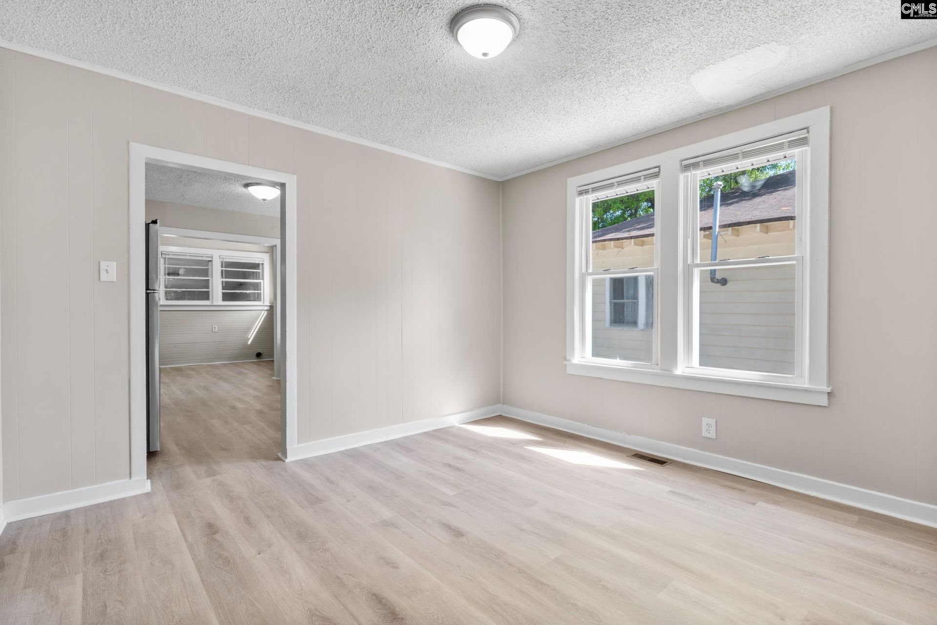 1004 Raleigh Street  Photo 6