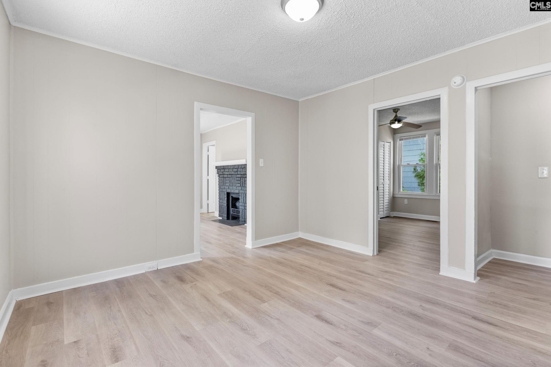 1004 Raleigh Street  Photo 7