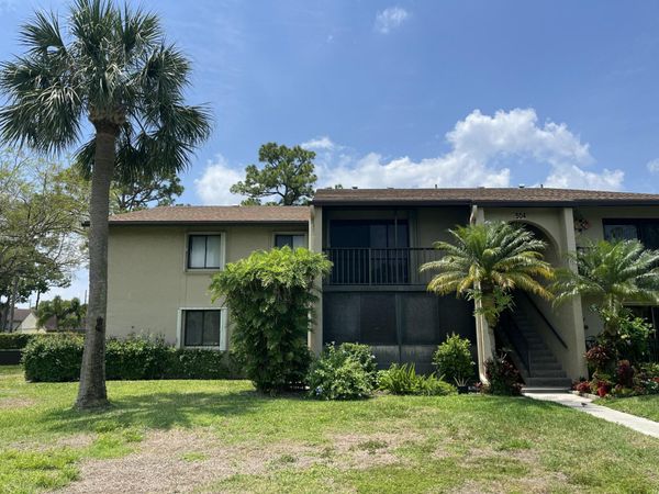 504 Shady Pine Way, Unit A2, Greenacres, FL 33415