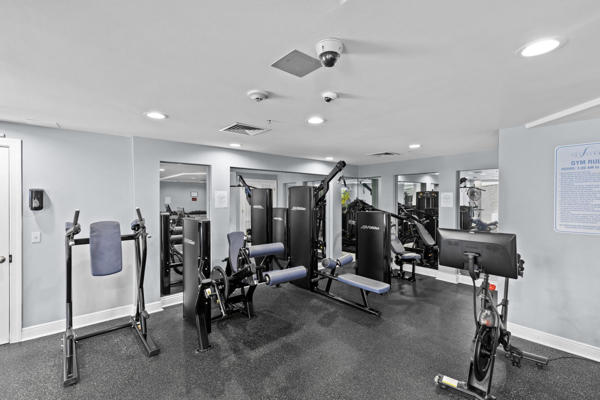 255 Evernia Street, Unit 1518, West Palm Beach, FL 33401 Photo