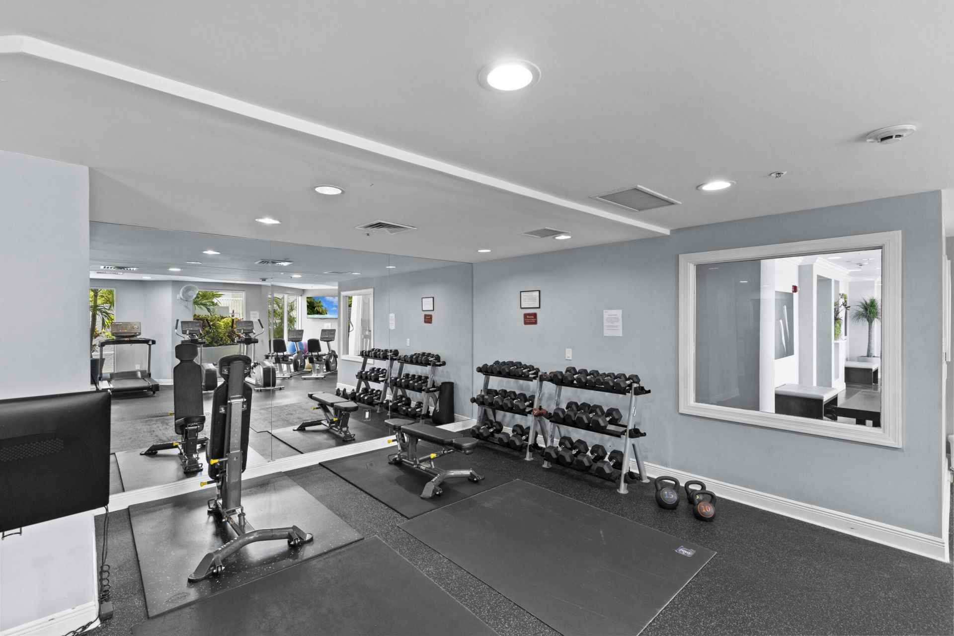 255 Evernia Street, Unit 1518, West Palm Beach, FL 33401 Photo