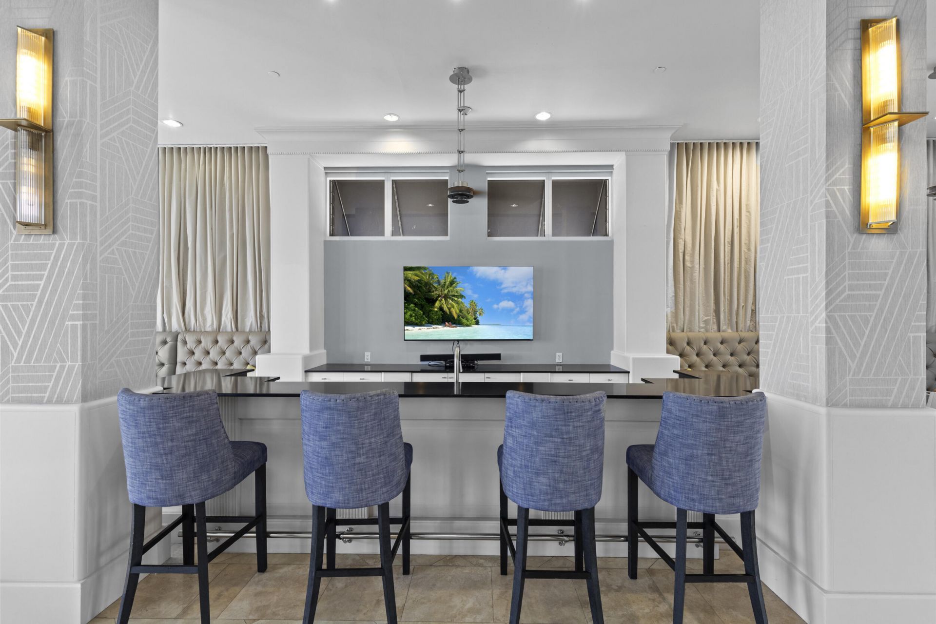 255 Evernia Street, Unit 1518, West Palm Beach, FL 33401 Photo